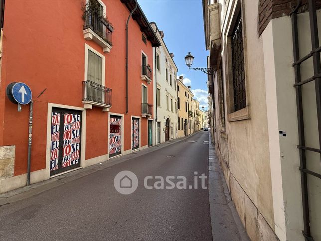 Appartamento in residenziale in Contrà San Paolo 32