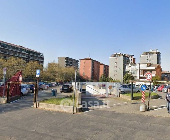 Box/posto auto in residenziale in Via Monte Grappa