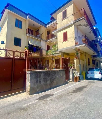 Appartamento in residenziale in Via GAETANO DONIZETTI