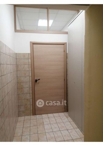 Ufficio in commerciale in Via XXIV Maggio