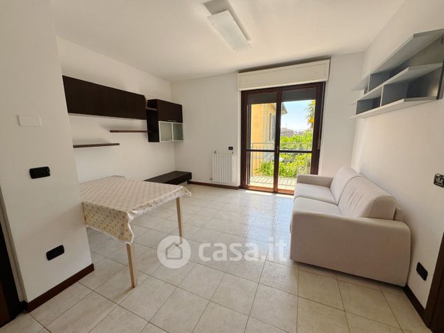 Appartamento in residenziale in Via Monte San Gabriele 3