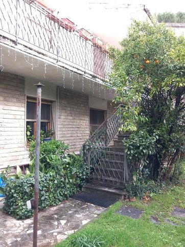 Appartamento in residenziale in Via G.Romita