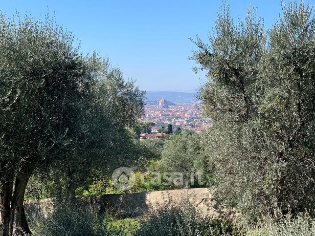 Rustico/casale in residenziale in 