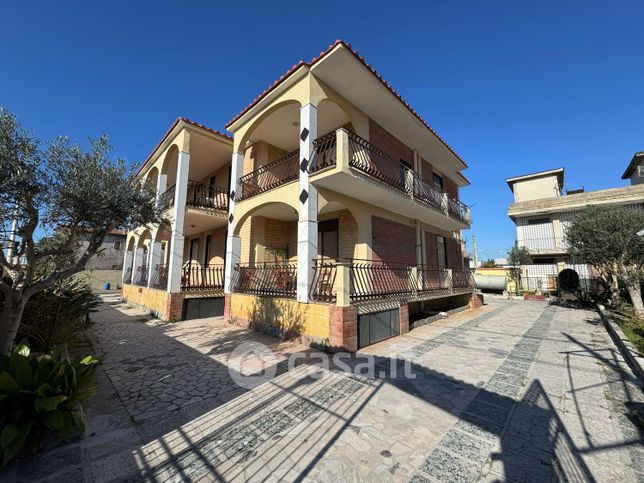 Appartamento in residenziale in Viale BIRBANTE