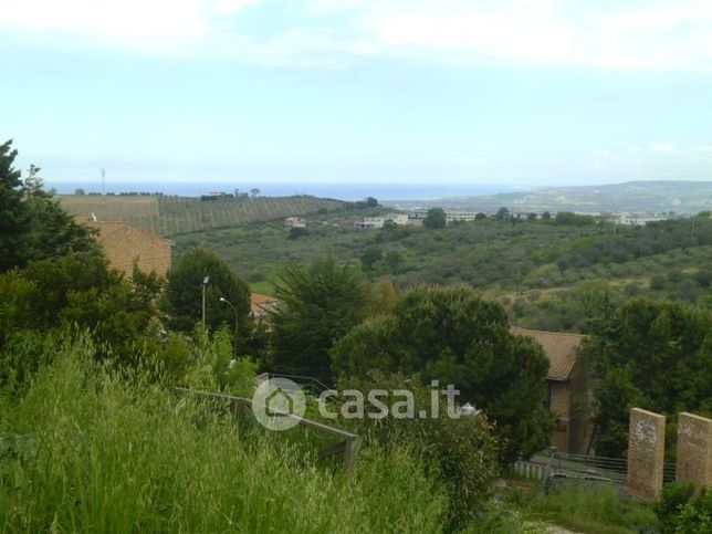 Terreno edificabile in residenziale in 