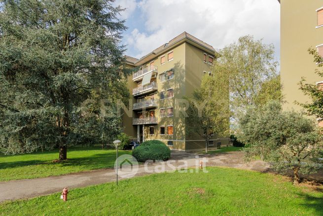 Appartamento in residenziale in Via Madonna Pellegrina 64