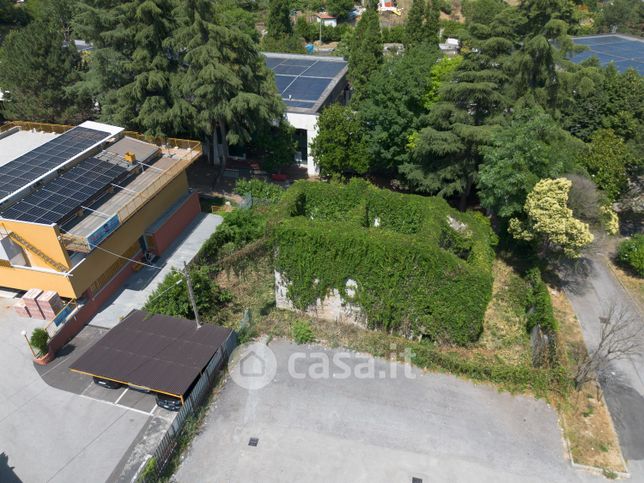 Terreno edificabile in residenziale in Via Lago Figoi 29