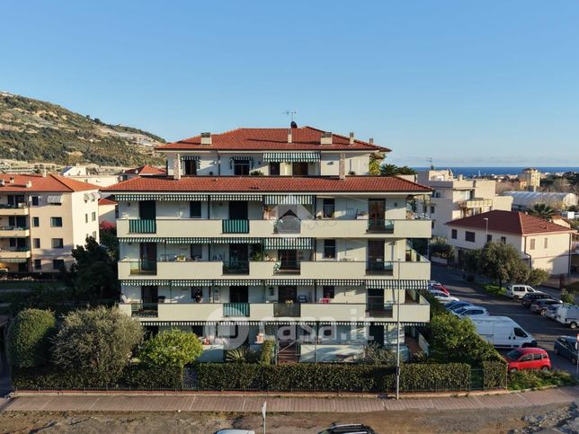 Appartamento in residenziale in Via Due Cammini 44