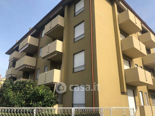 Appartamento in residenziale in Via Carlo Conti 36