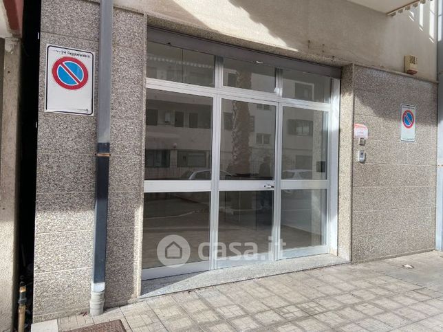 Ufficio in commerciale in