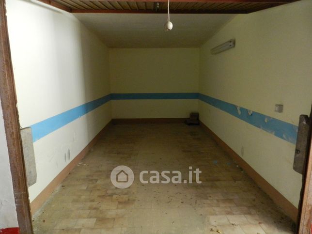 Box/posto auto in residenziale in Via Padre Semeria 14