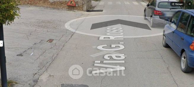 Capannone in commerciale in Via G. Rossini 46 B