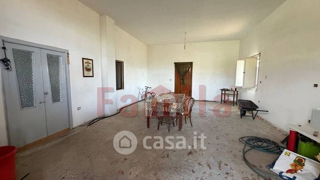 Capannone in commerciale in Via dei Mulini