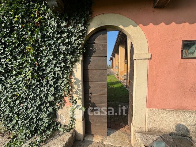 Appartamento in residenziale in Via Camere 5