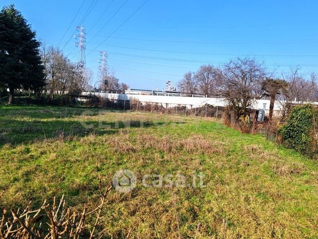 Terreno agricolo in commerciale in Via Amerigo Vespucci 51