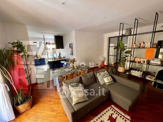 Appartamento in residenziale in Via Giovanni Rosini 42