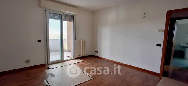 Appartamento in residenziale in Via Ravenna 84