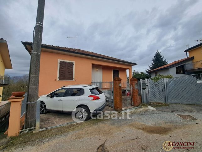 Villa in residenziale in Via Malacosta 31 -27