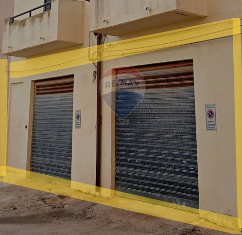 Box/posto auto in residenziale in Via Tindari