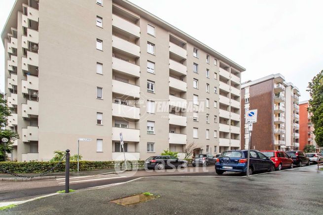 Appartamento in residenziale in Via Filippo Reina 81