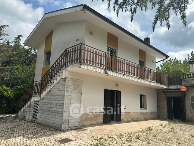 Casa indipendente in residenziale in Via delle Brecce 170