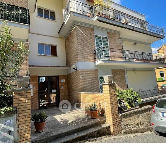 Appartamento in residenziale in Via Montefiorino