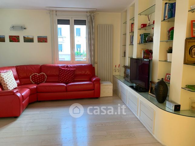 Appartamento in residenziale in Via Giuseppe Sacconi 19