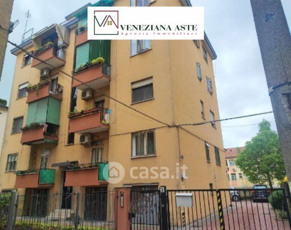 Appartamento in residenziale in Via Raffaele Cattaneo 2