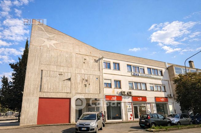 Ufficio in commerciale in Via Molino della Salce