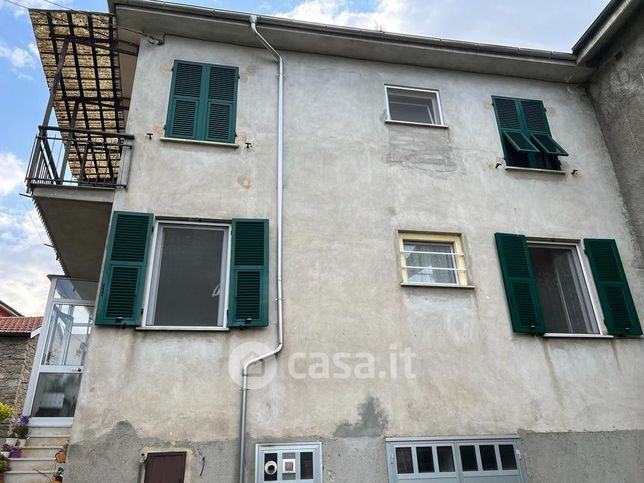 Casa indipendente in residenziale in Via Colletto