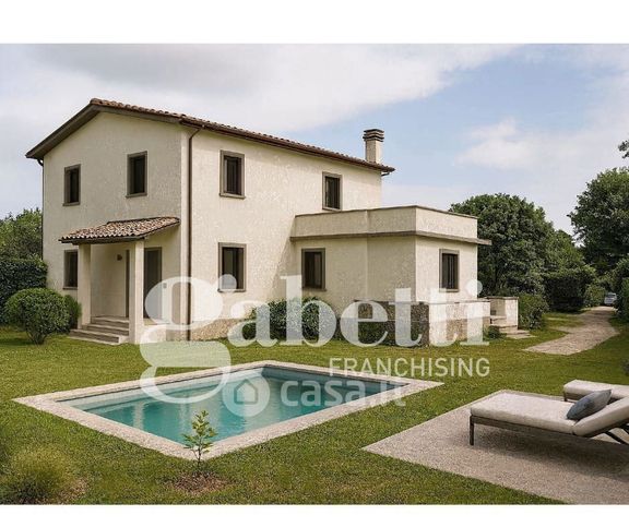 Villa in residenziale in Via Dobbiaco