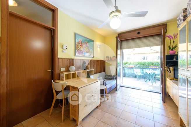 Appartamento in residenziale in Via Augusto Piccard 15