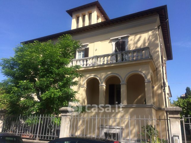 Appartamento in residenziale in Viale Firenze