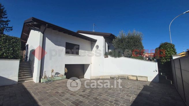 Villa in residenziale in Via Sant'Antonio 75