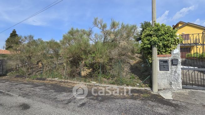 Terreno edificabile in residenziale in Via CefalÃ¹