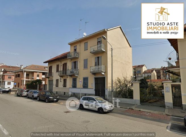 Appartamento in residenziale in Via Alfonso Badini Confalonieri 30