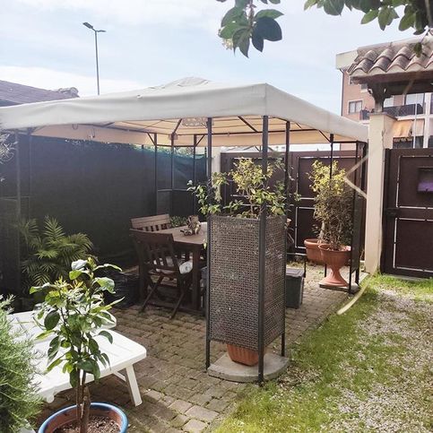 Appartamento in residenziale in Via Mezzocorona