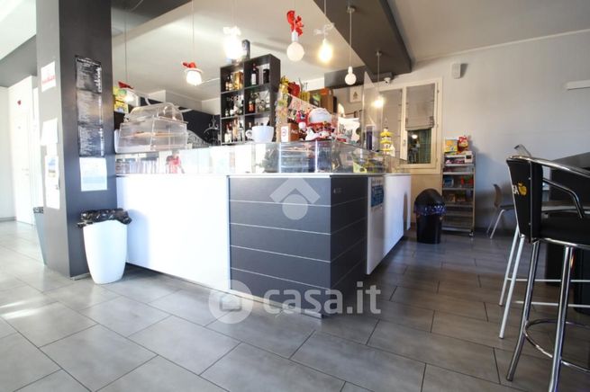 Appartamento in residenziale in Viale Stazione 10
