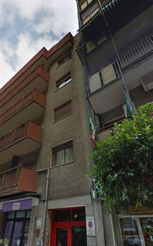 Ufficio in commerciale in Viale Liguria 85