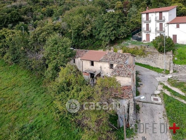 Rustico/casale in residenziale in Frazione Cercucce