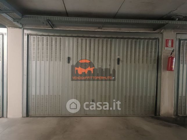 Box/posto auto in residenziale in 