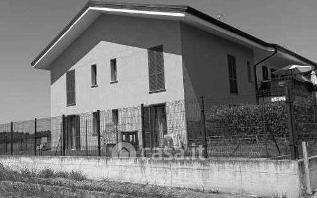 Appartamento in residenziale in Strada Privata