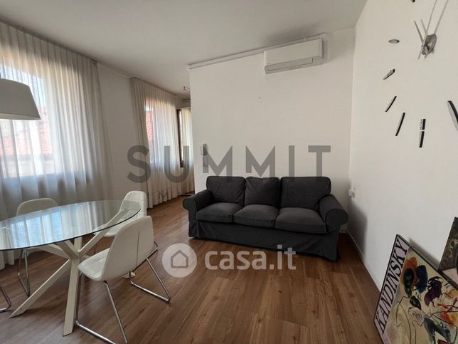 Appartamento in residenziale in Via C. del Prete