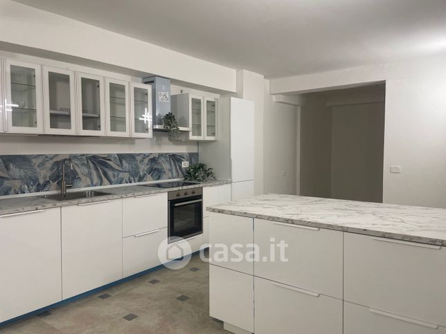 Appartamento in residenziale in Via Lazzaro Spallanzani 6