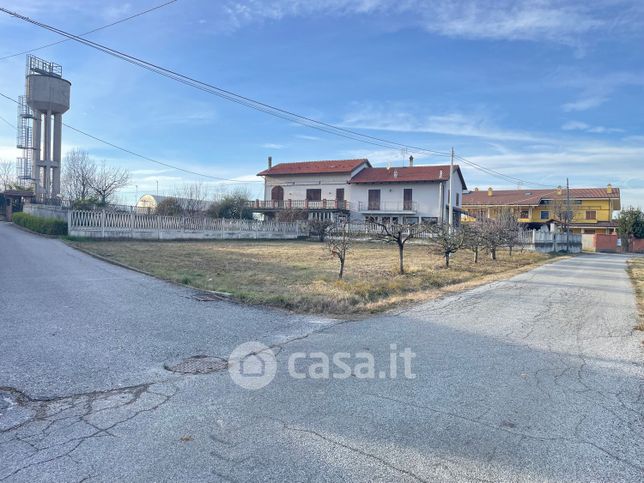 Terreno edificabile in residenziale in Strada Pennaccini