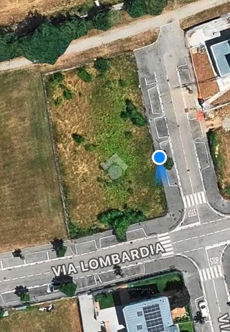 Terreno edificabile in residenziale in Via Lombardia