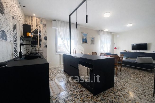 Appartamento in residenziale in Vicolo Tiziano Terzani 1000