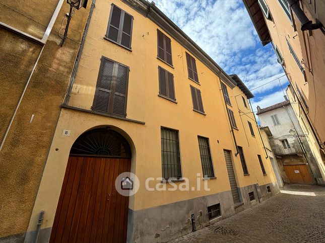 Appartamento in residenziale in Via Balbo 22
