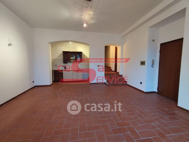 Appartamento in residenziale in Via Augusto Farinati 51016