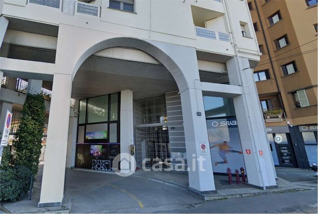 Appartamento in residenziale in Via Valenza 5